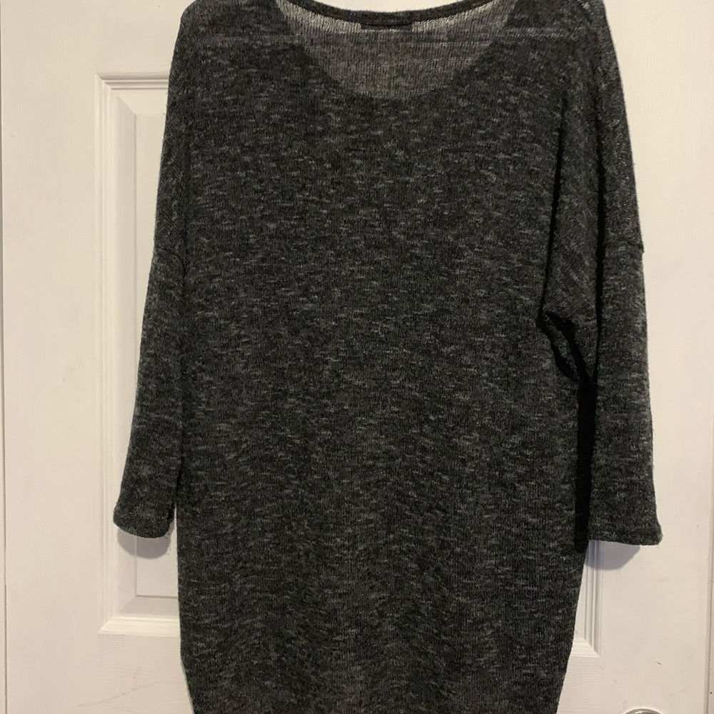 Oversize tops - Picture 3 of 3